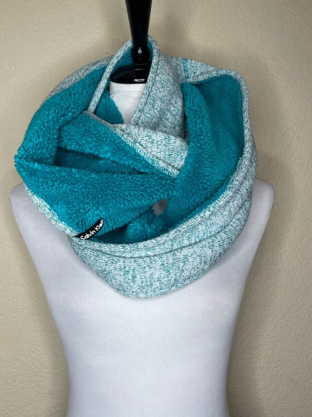 Calvin Klein Gorpcore Teal Marled Knit Sherpa Fleece Lined Winter Infinity Scarf - Picture 5 of 11